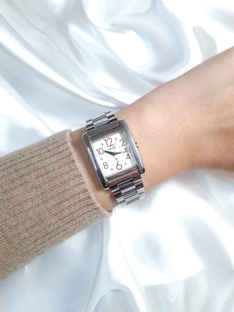 Seiko Lukia White Dial Tank Watch, foto 2