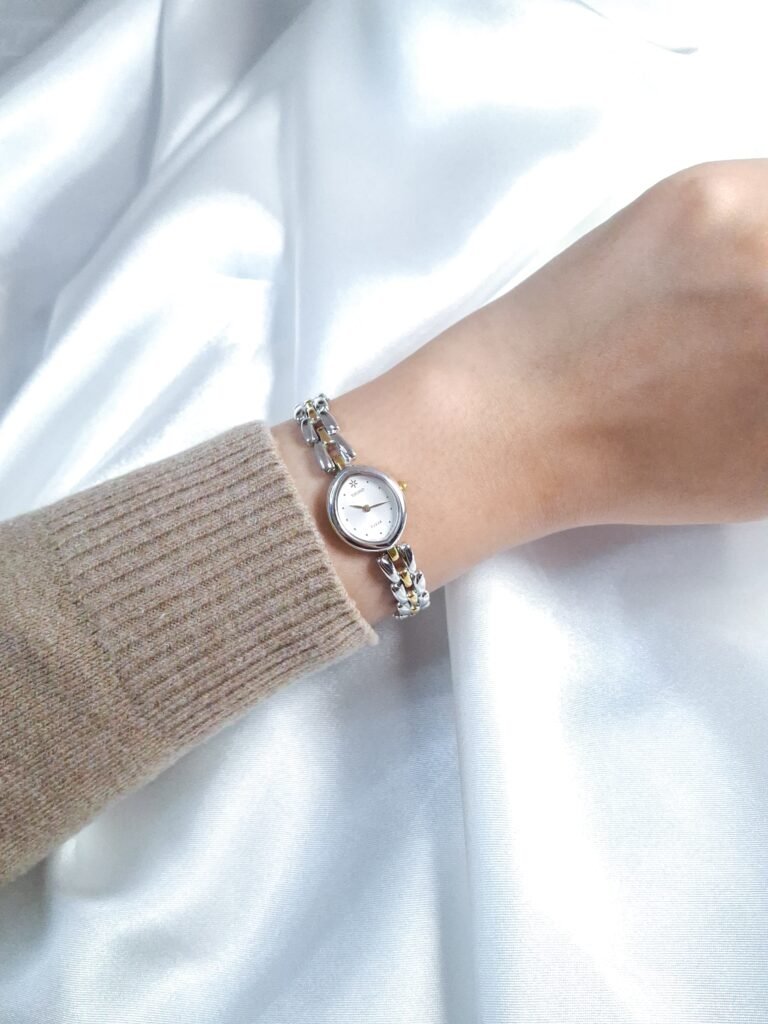 Seiko Tisse Two-Tone Ladies Watch, foto 3
