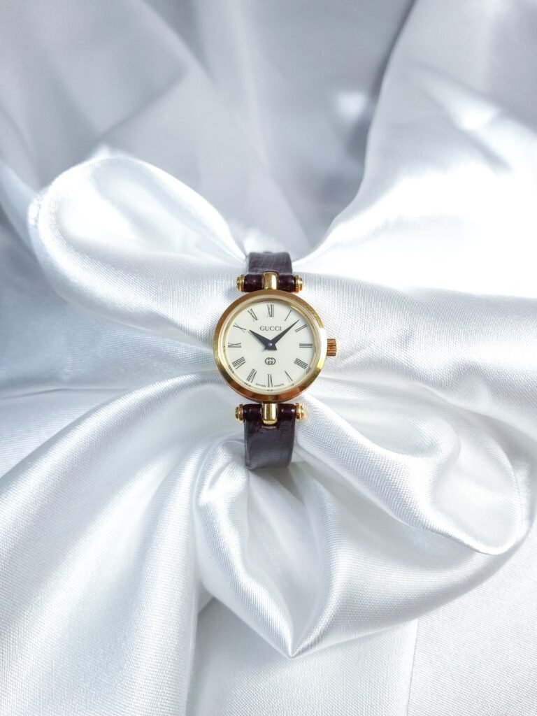 Gucci 1990s Sherryl Line Watch, foto 3