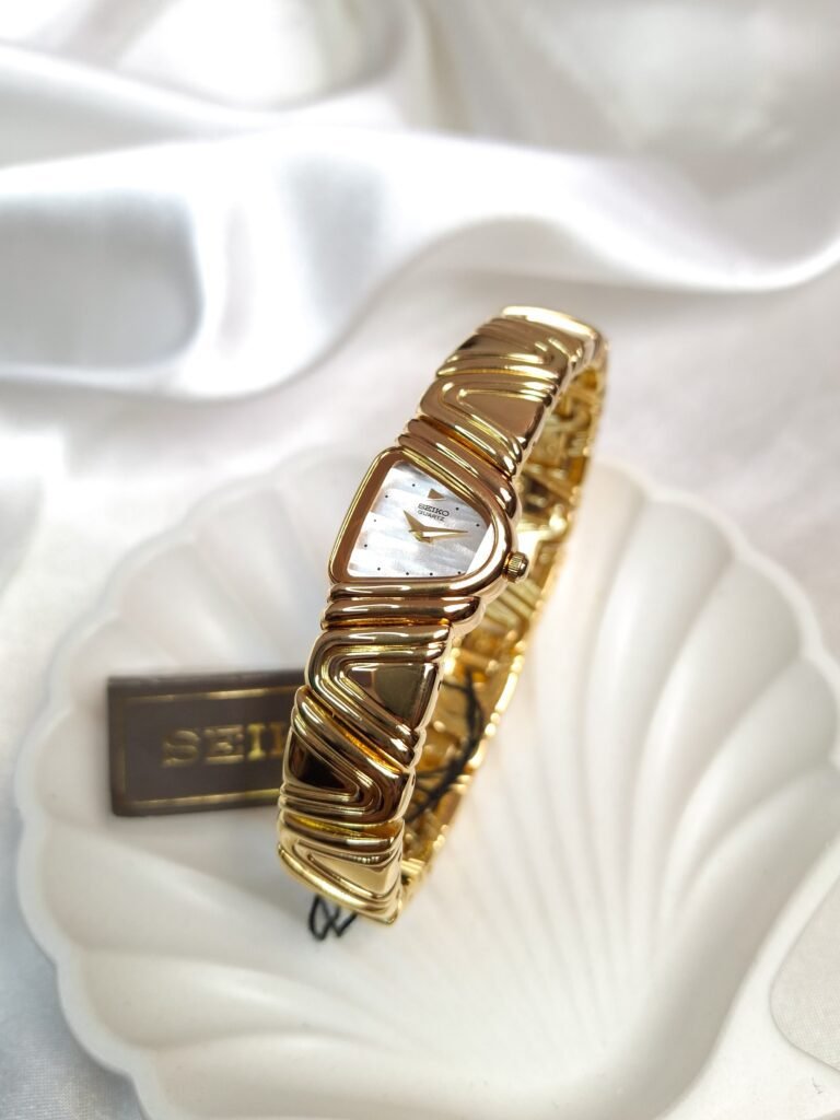 Seiko Half Moon Piano Gold, foto 1