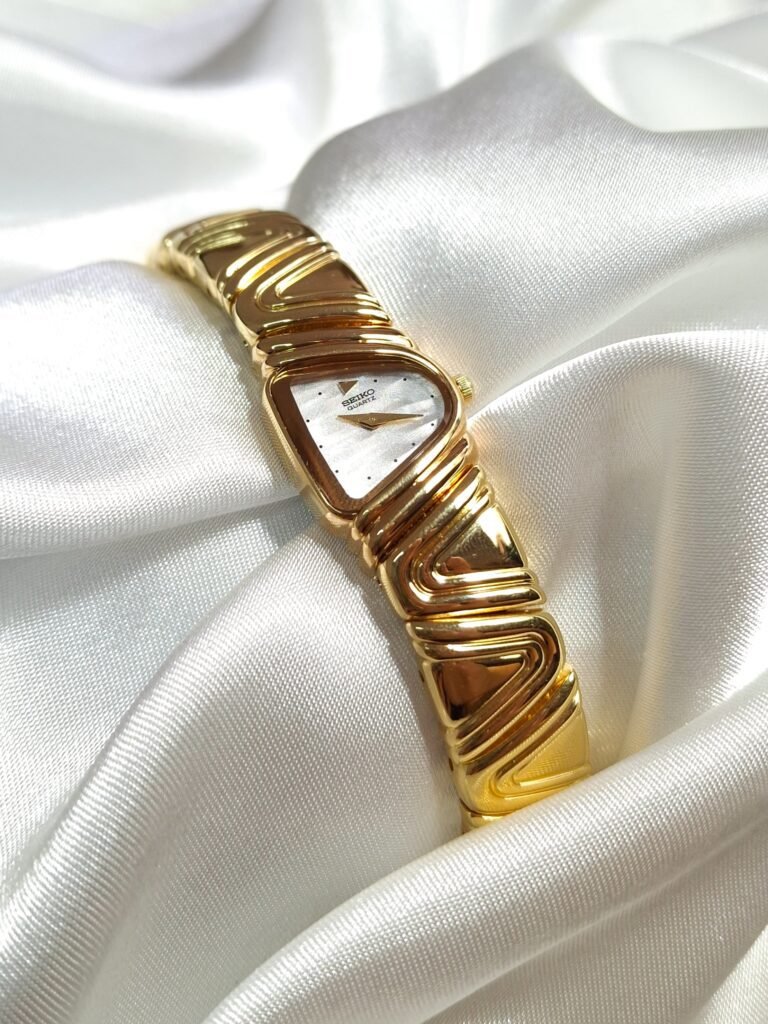 Seiko Half Moon Piano Gold, foto 4