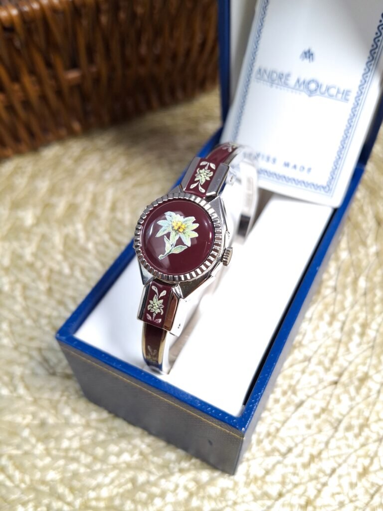 Andre Mouche Burgundy Edelweiss, foto 1