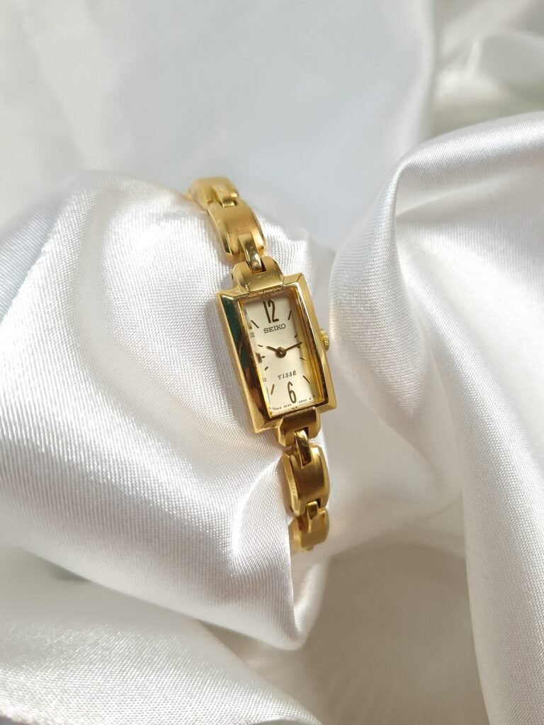 Seiko Tisse Gold Rectangular Ivory Dial, foto 1