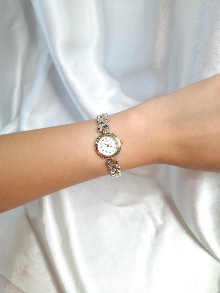 Seiko Two-Tone Numerical Dial Watch, foto 2