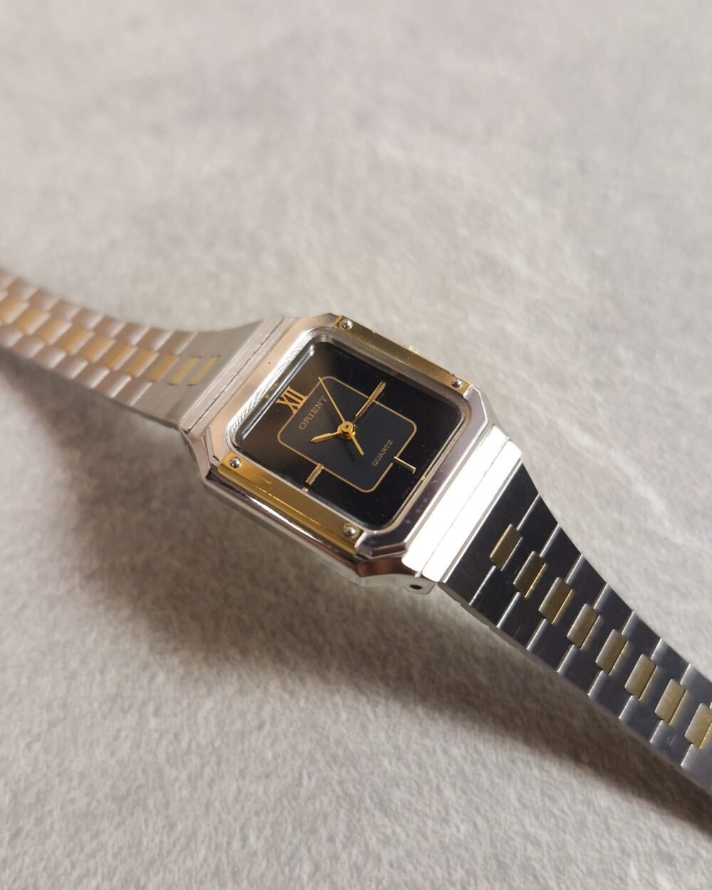 Orient Rectangle Two Tone Lady