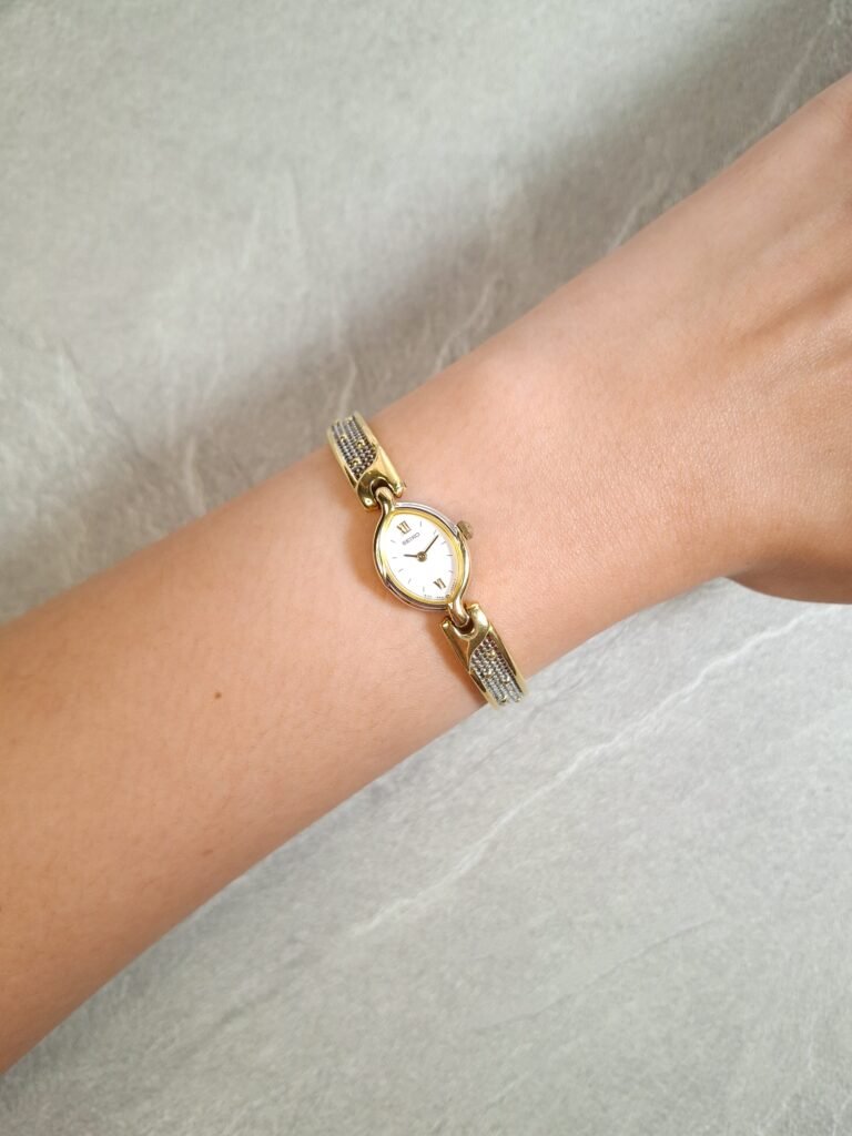Seiko Gold Mesh Bangle, foto 2