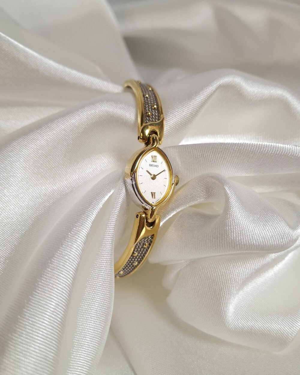 Seiko Gold Mesh Bangle