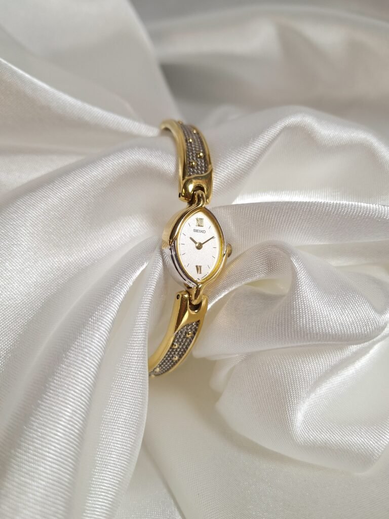 Seiko Gold Mesh Bangle, foto 1